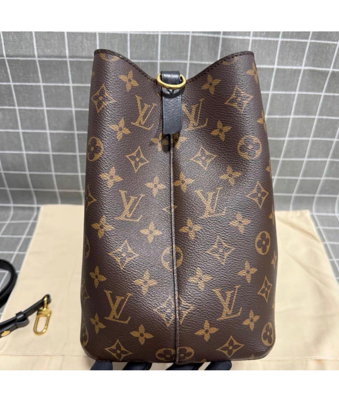 LOUIS VUITTON Черная сумка тоут из канвы, фото 5