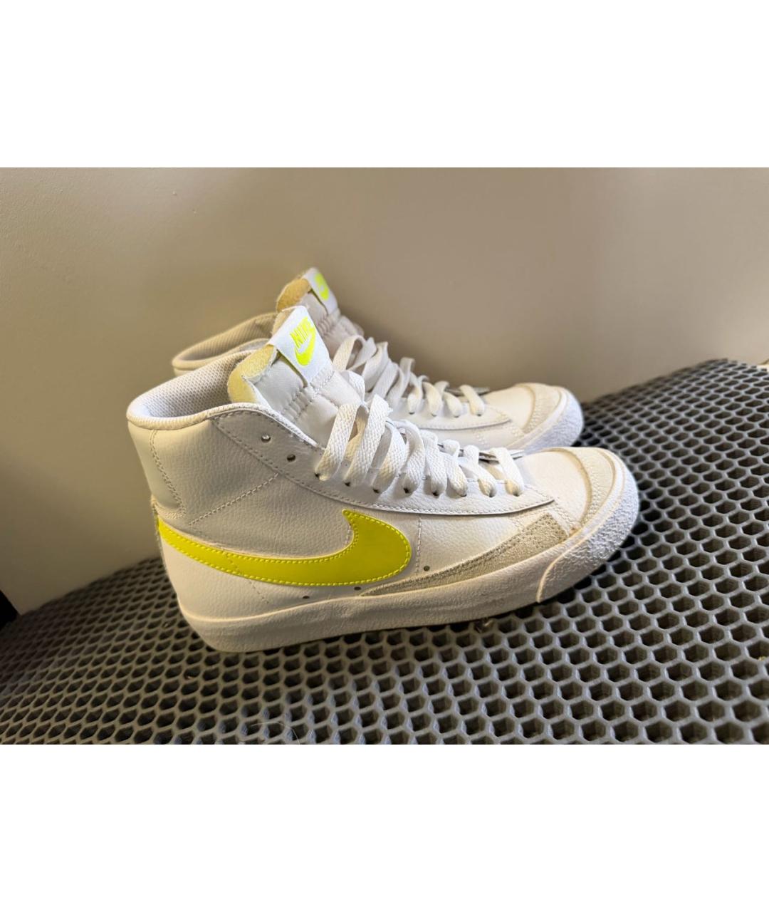 NIKE Белые кожаные кроссовки, фото 3