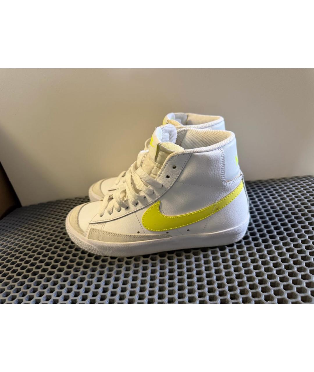 NIKE Белые кожаные кроссовки, фото 5