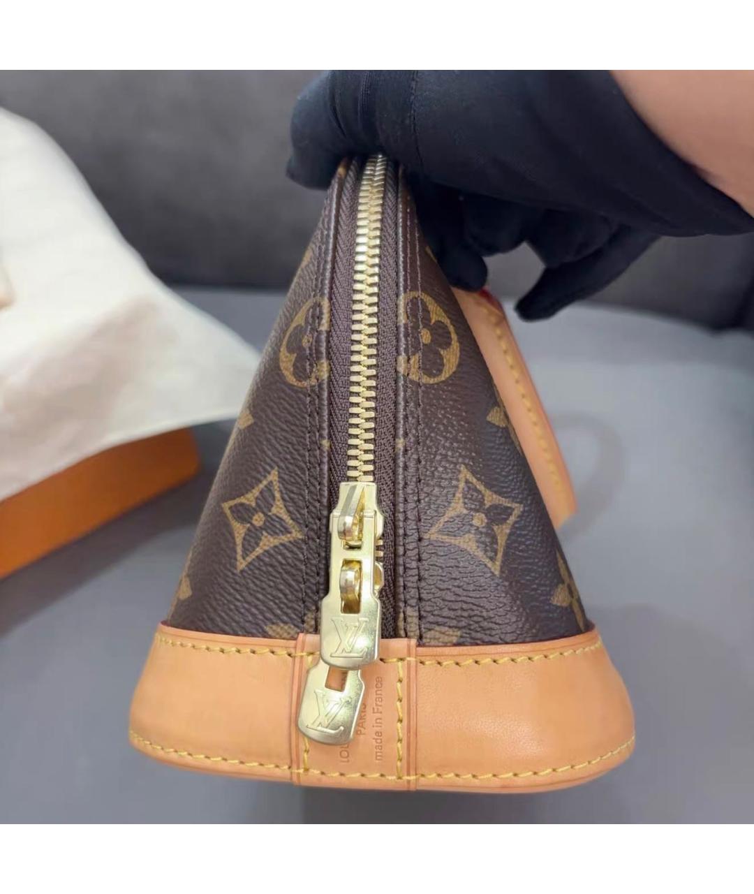 LOUIS VUITTON Коричневая сумка с короткими ручками из канвы, фото 8