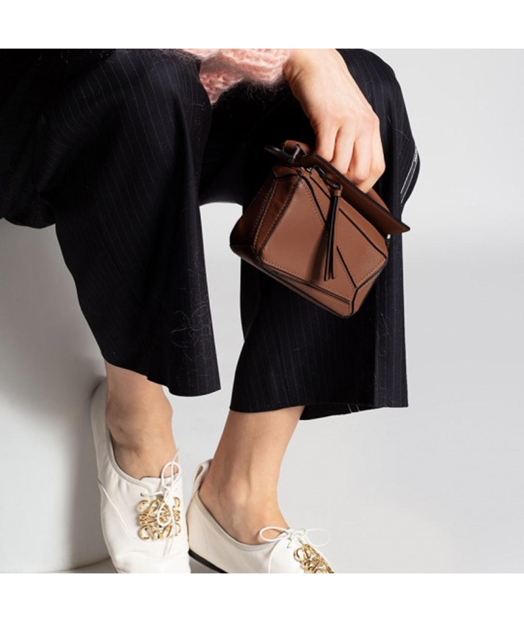 LOEWE Коричневая кожаная сумка через плечо, фото 4