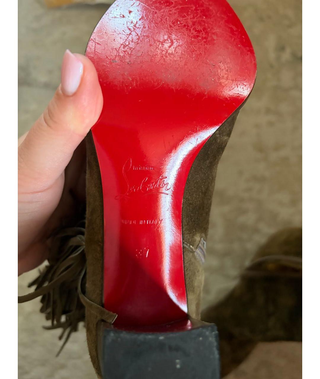 CHRISTIAN LOUBOUTIN Хаки замшевые ботильоны, фото 4