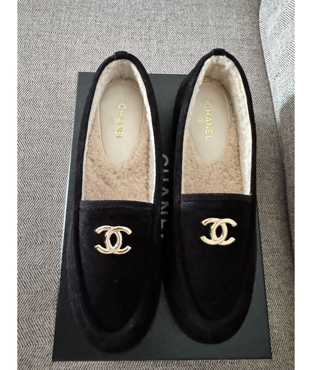 CHANEL Черные замшевые лоферы, фото 3