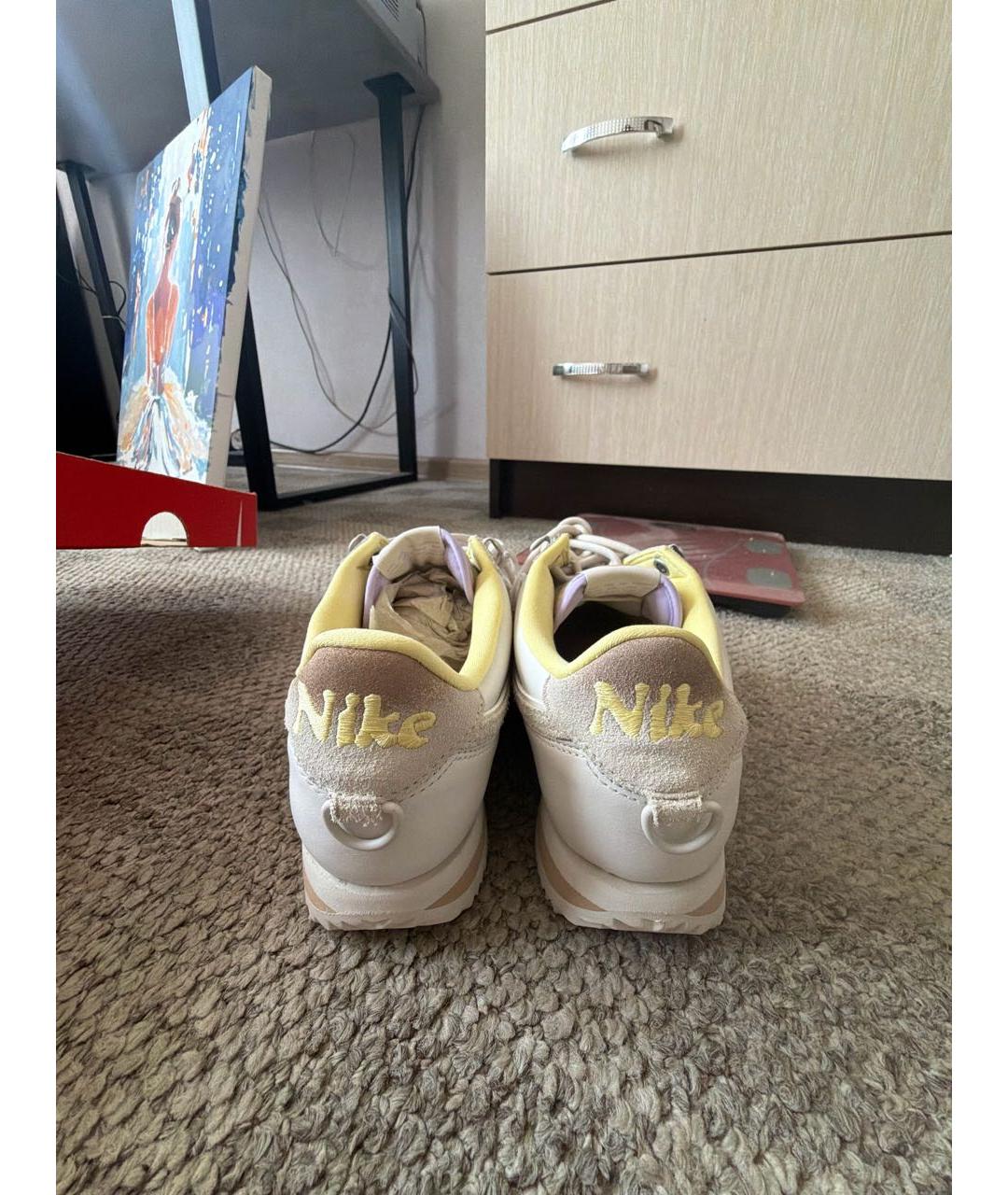 NIKE Бежевые кожаные кроссовки, фото 4