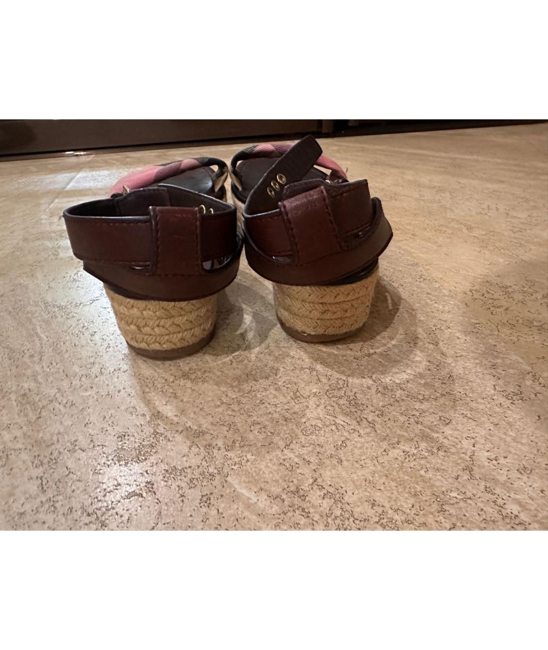 BURBERRY Коричневые кожаные босоножки, фото 4