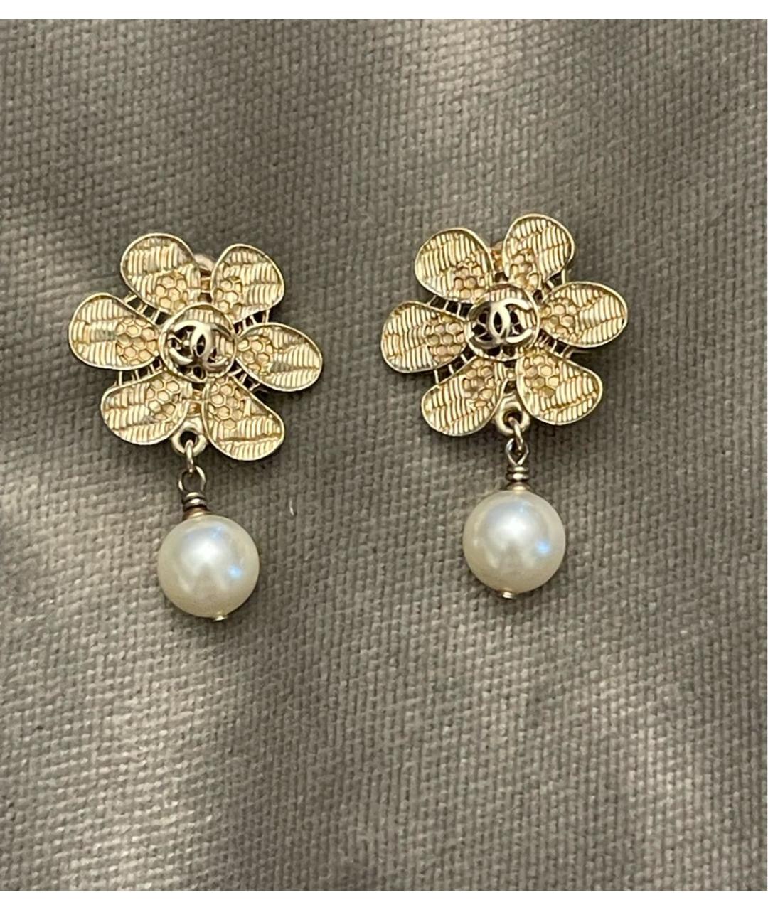 CHANEL Золотые клипсы, фото 5