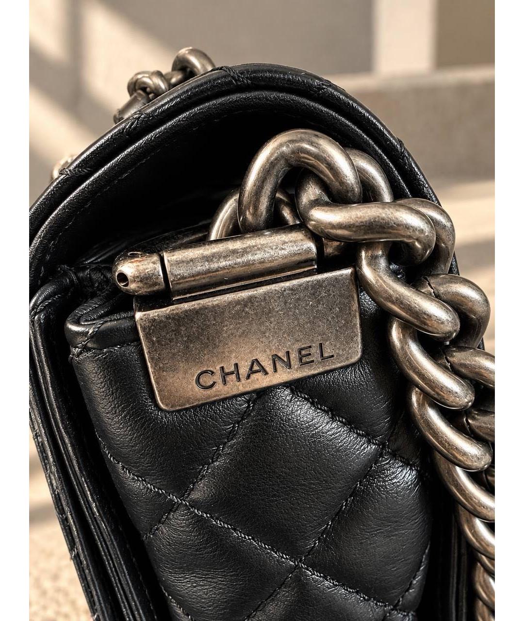 CHANEL Черная кожаная сумка с короткими ручками, фото 4