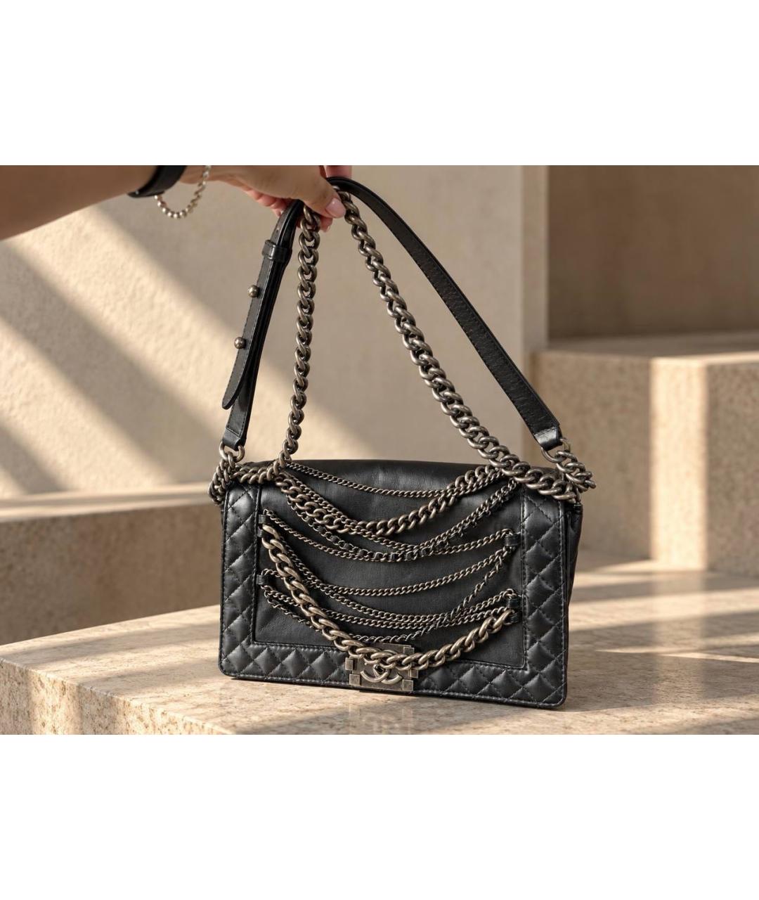 CHANEL Черная кожаная сумка с короткими ручками, фото 2