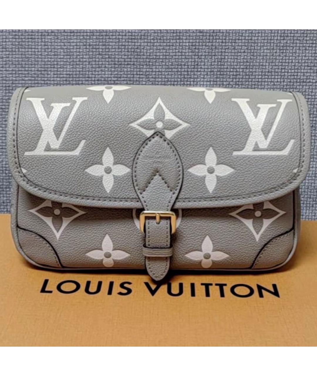 LOUIS VUITTON Бежевая кожаная сумка через плечо, фото 5
