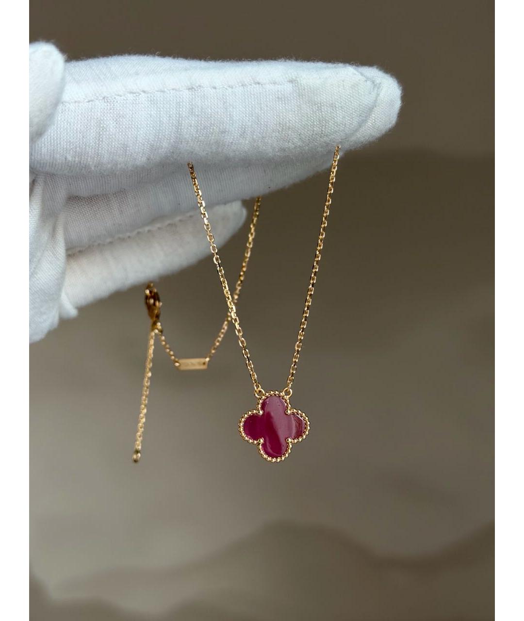 VAN CLEEF & ARPELS Розовая подвеска из желтого золота, фото 3