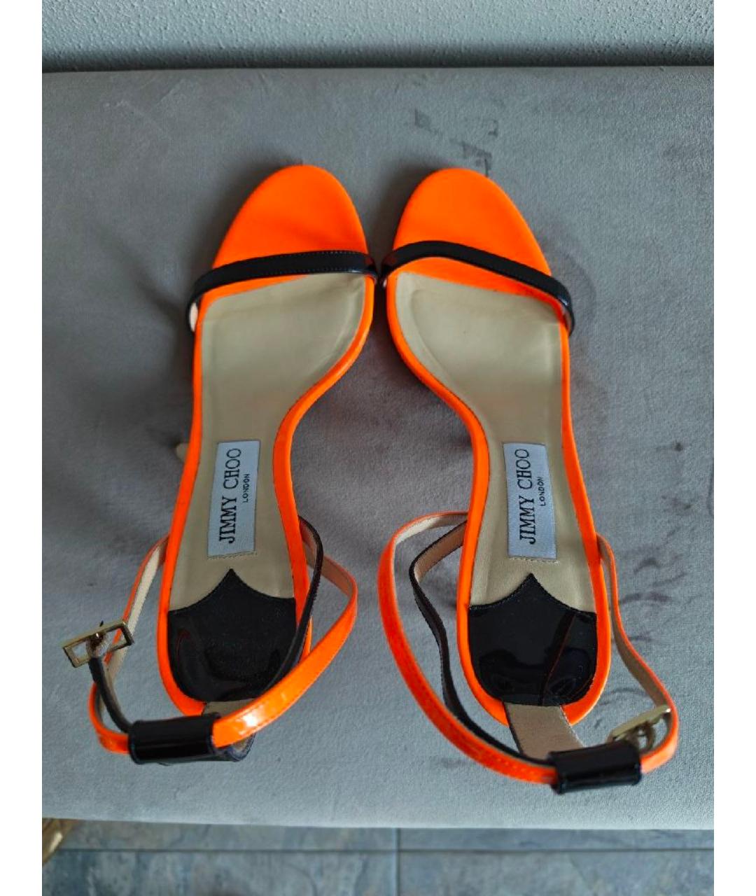 JIMMY CHOO Оранжевые босоножки из лакированной кожи, фото 3
