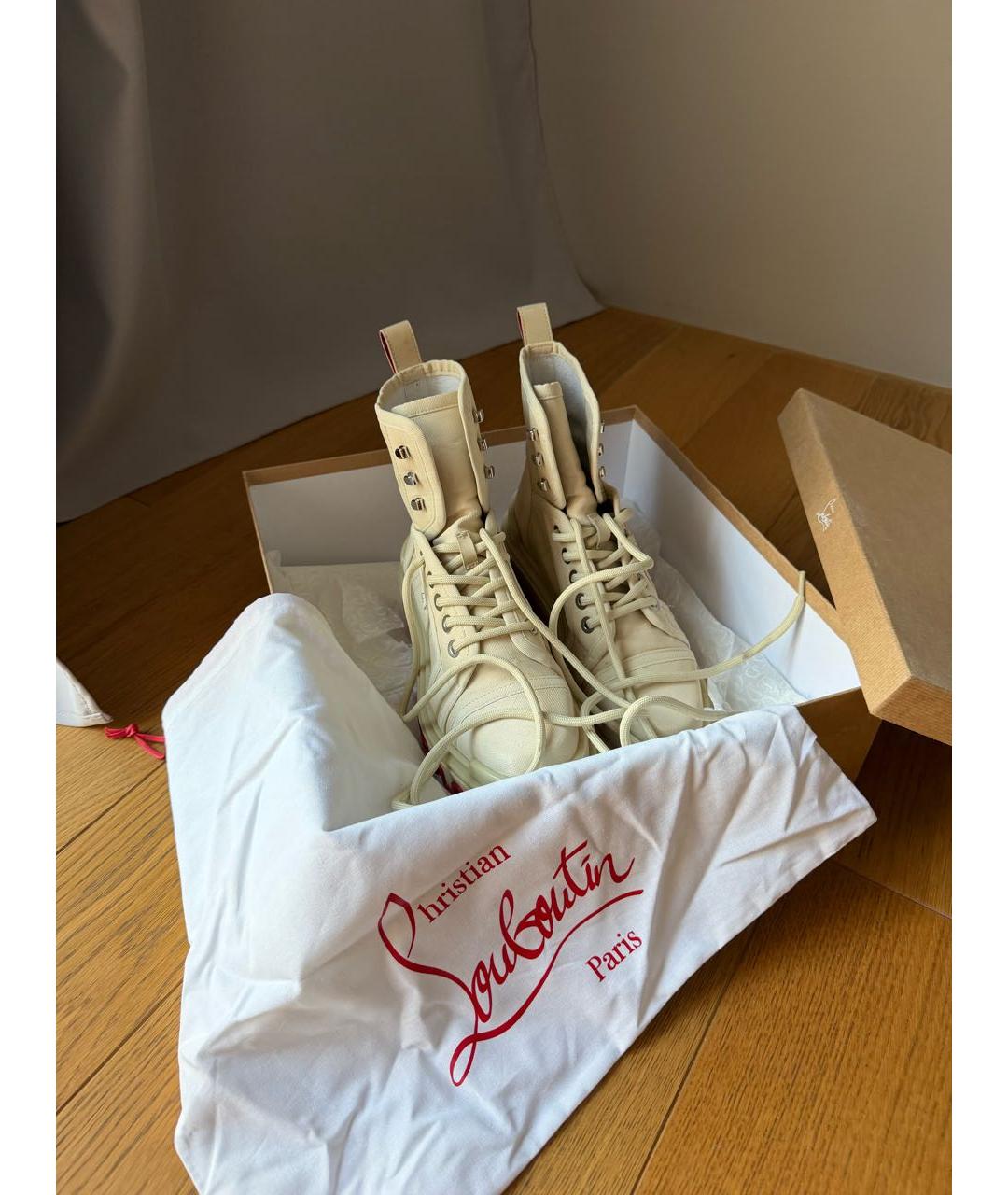 CHRISTIAN LOUBOUTIN Бежевые текстильные ботинки, фото 5