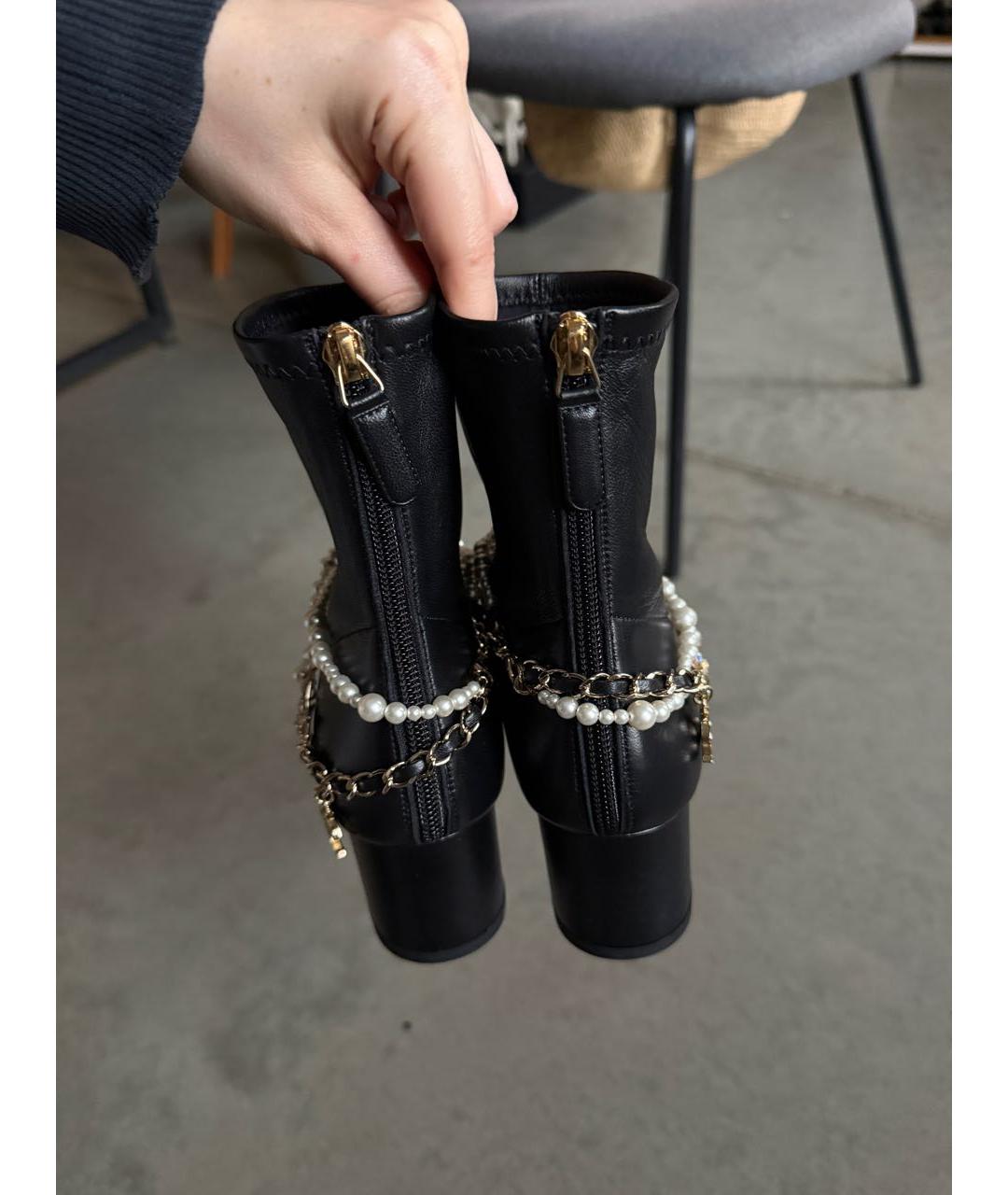 CHANEL Черные кожаные ботильоны, фото 4
