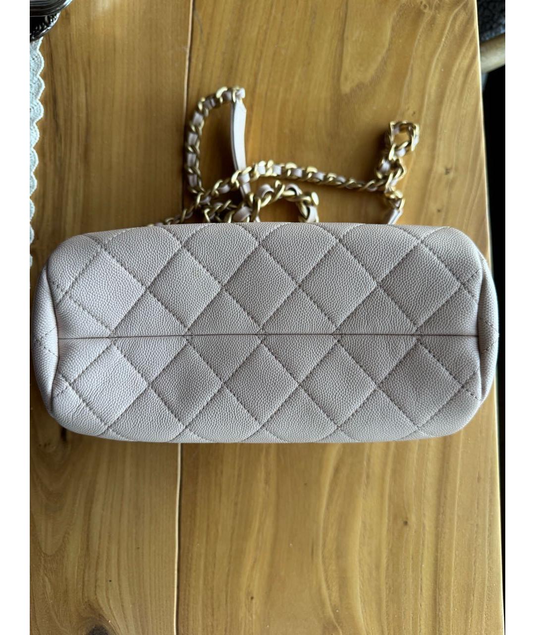 CHANEL Розовая кожаная сумка с короткими ручками, фото 4
