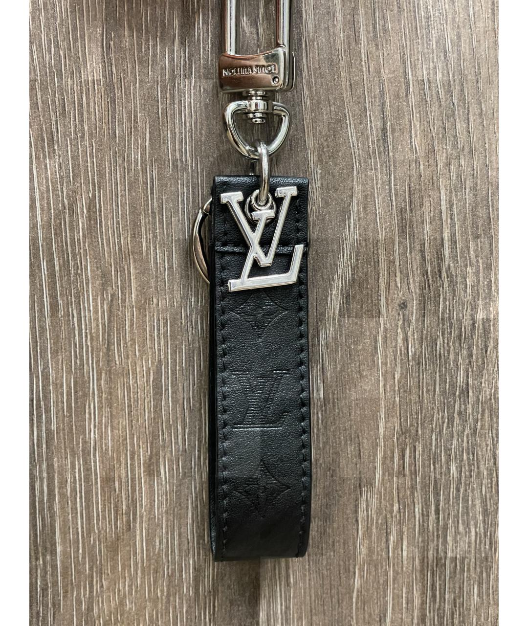LOUIS VUITTON Черный брелок, фото 2
