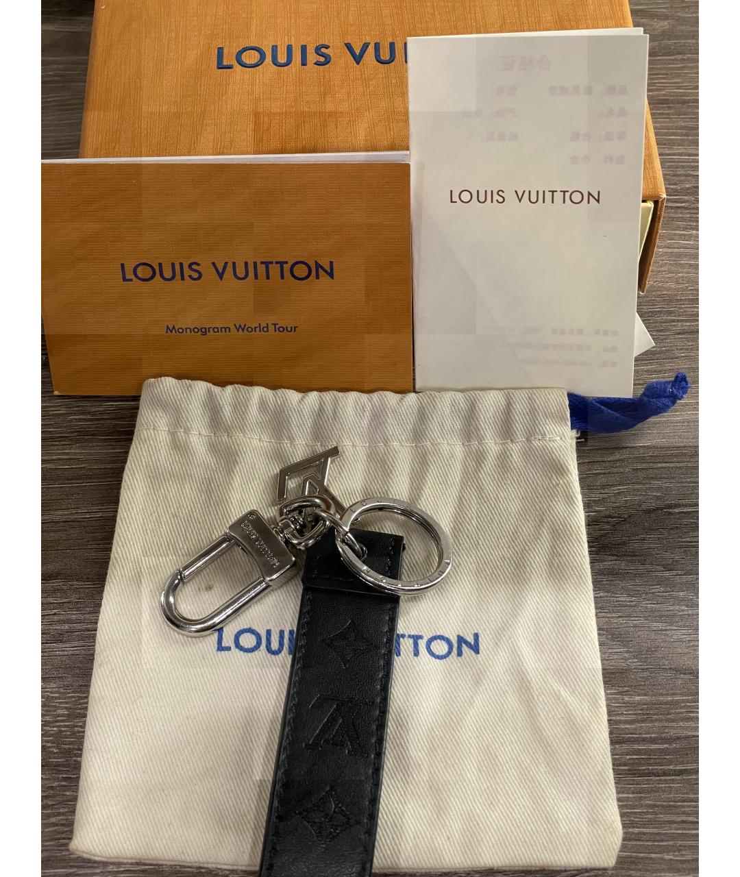 LOUIS VUITTON Черный брелок, фото 3