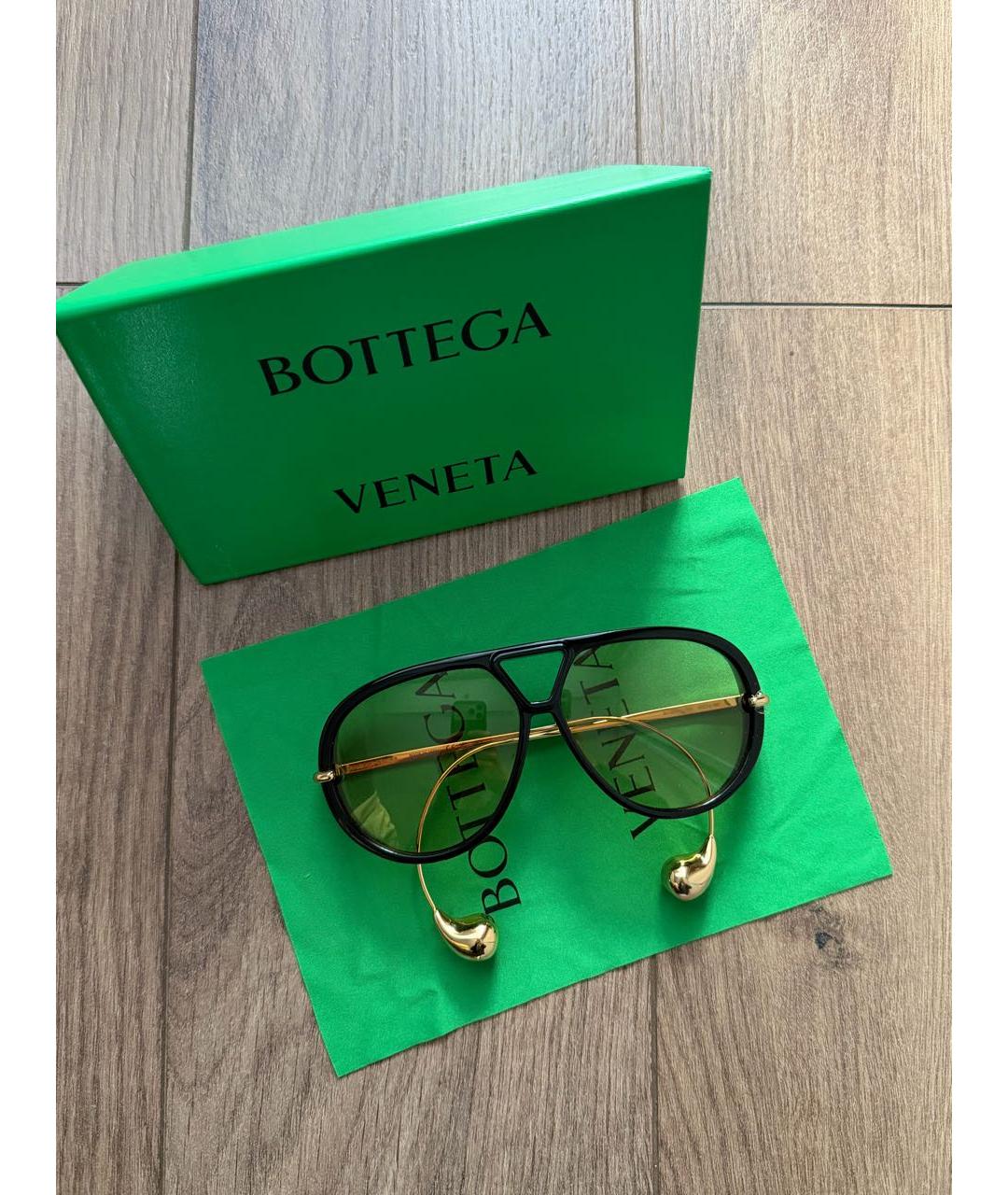 BOTTEGA VENETA Черные пластиковые солнцезащитные очки, фото 2