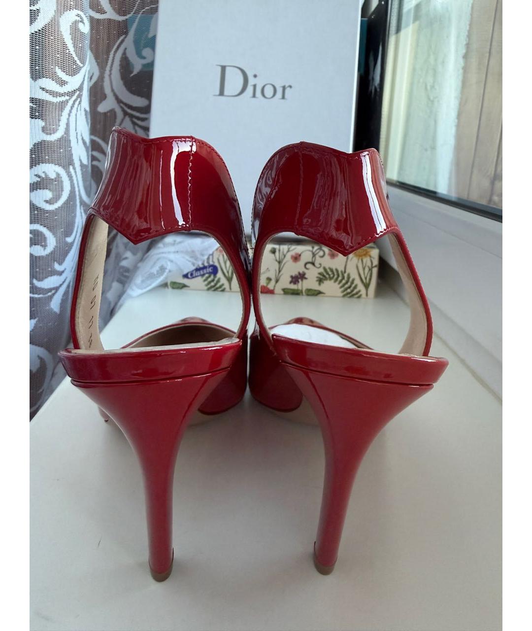 CHRISTIAN DIOR Красные туфли из лакированной кожи, фото 3