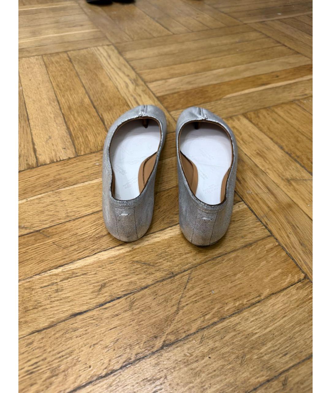 MAISON MARGIELA Серебряные кожаные балетки, фото 4