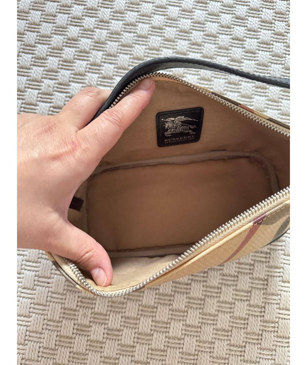 BURBERRY Бежевая кожаная сумка с короткими ручками, фото 4