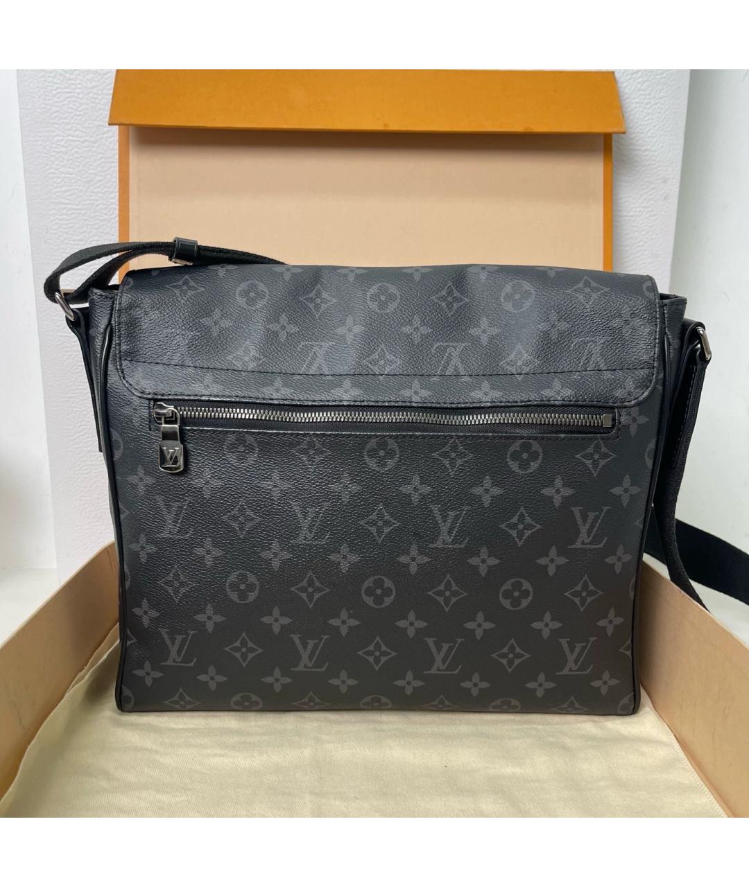LOUIS VUITTON Черная сумка на плечо из канвы, фото 3