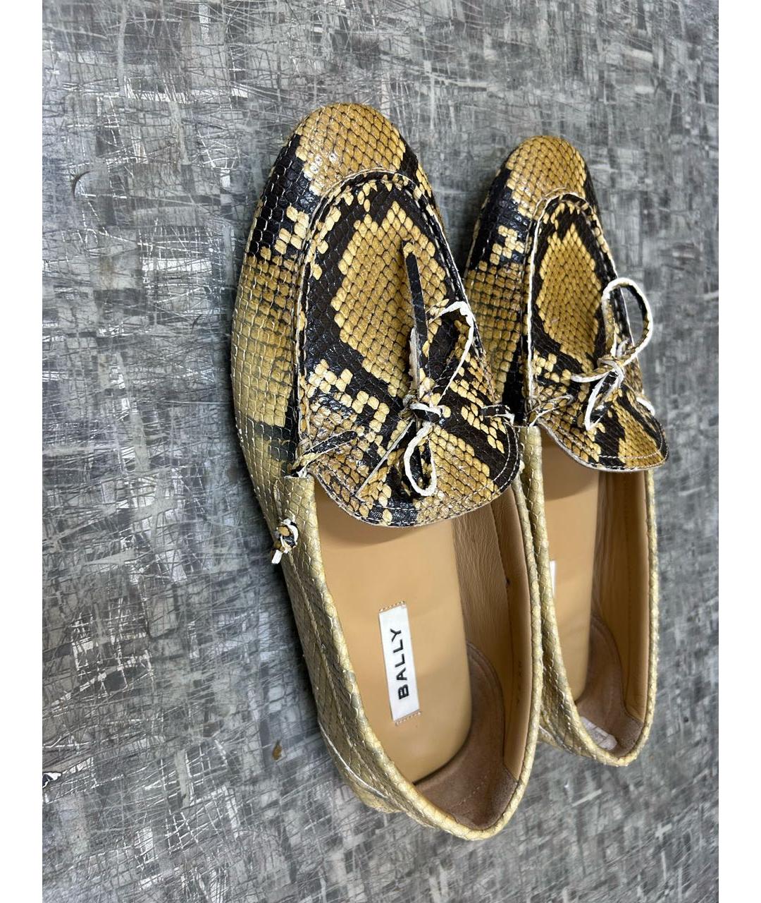 BALLY Бежевые мокасины из кожи питона, фото 5