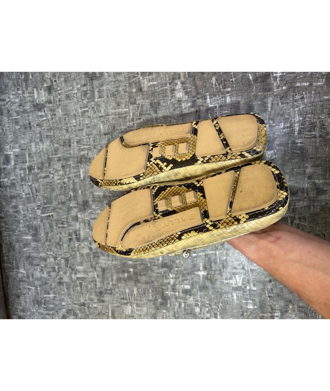 BALLY Бежевые мокасины из кожи питона, фото 3