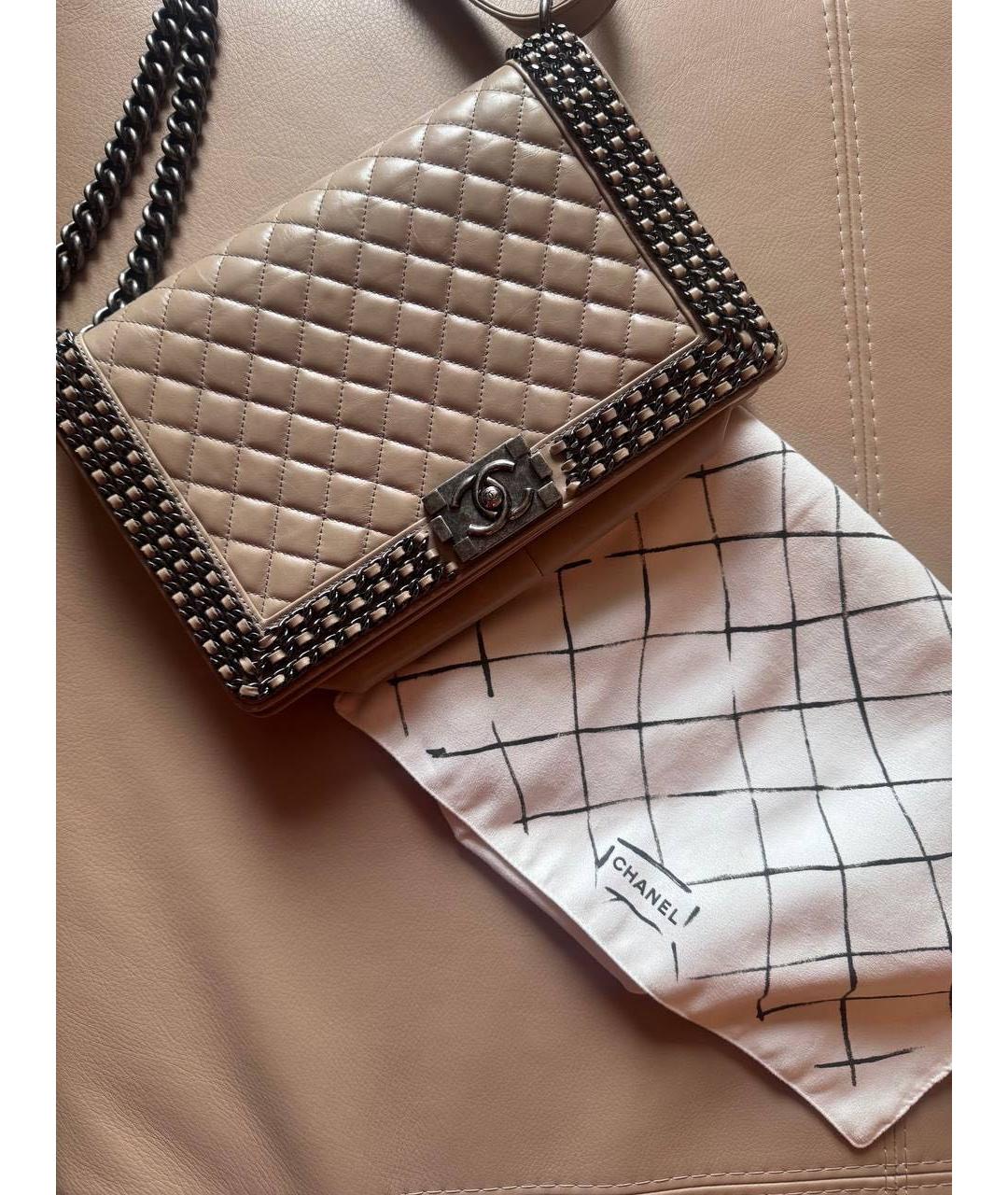 CHANEL Бежевая кожаная сумка через плечо, фото 6