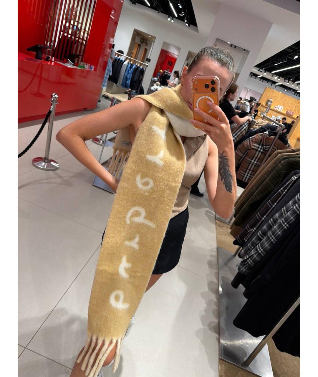 BURBERRY Бежевый шерстяной шарф, фото 2