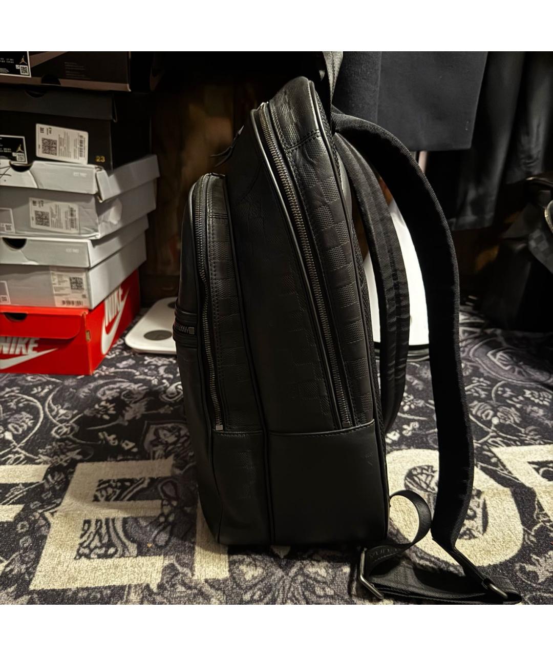LOUIS VUITTON Черный кожаный рюкзак, фото 3
