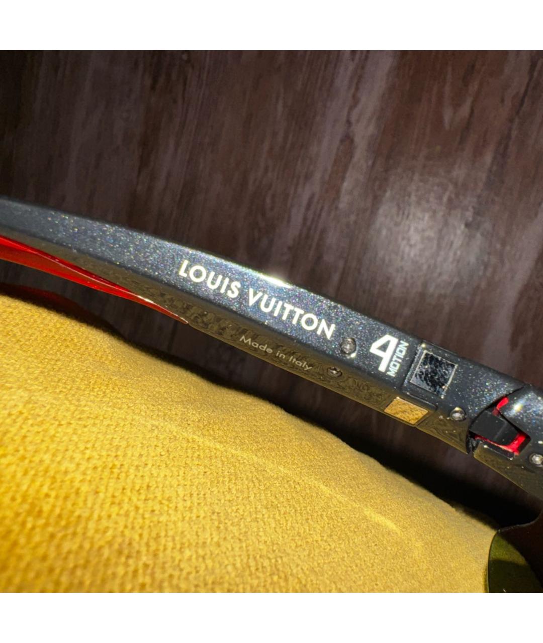 LOUIS VUITTON Красные пластиковые солнцезащитные очки, фото 5