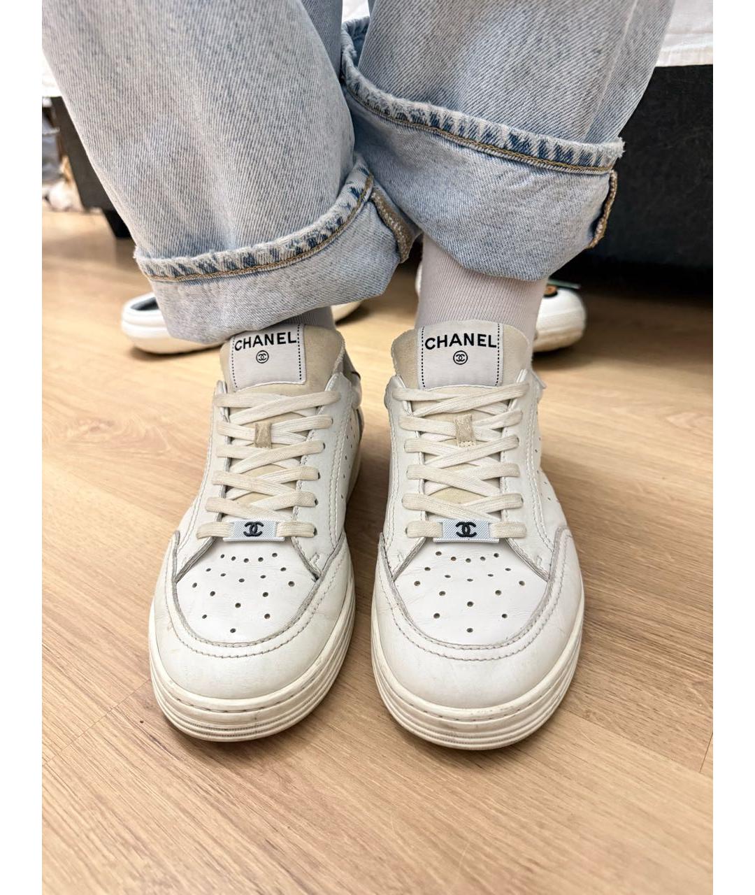 CHANEL Белые кожаные кроссовки, фото 7