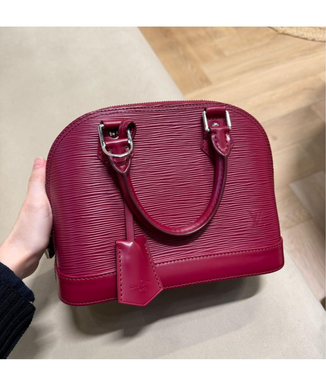 LOUIS VUITTON Бордовая кожаная сумка через плечо, фото 5