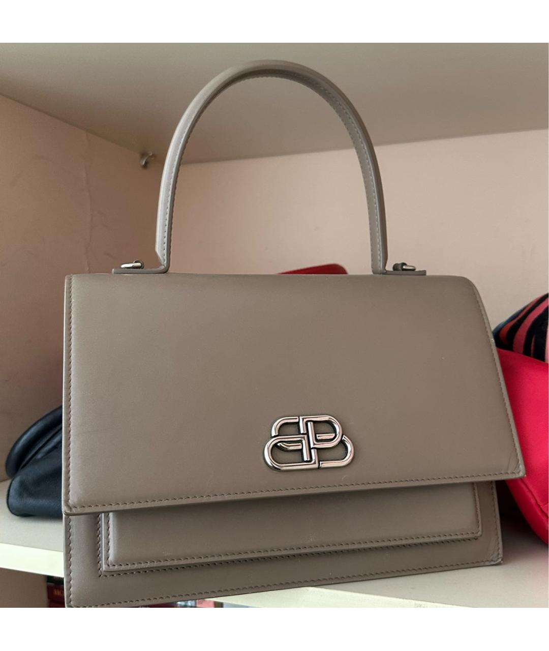 BALENCIAGA Серая кожаная сумка через плечо, фото 3