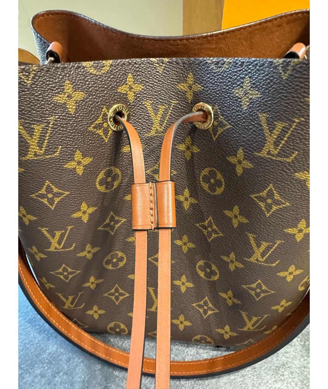 LOUIS VUITTON Коричневая кожаная сумка через плечо, фото 6
