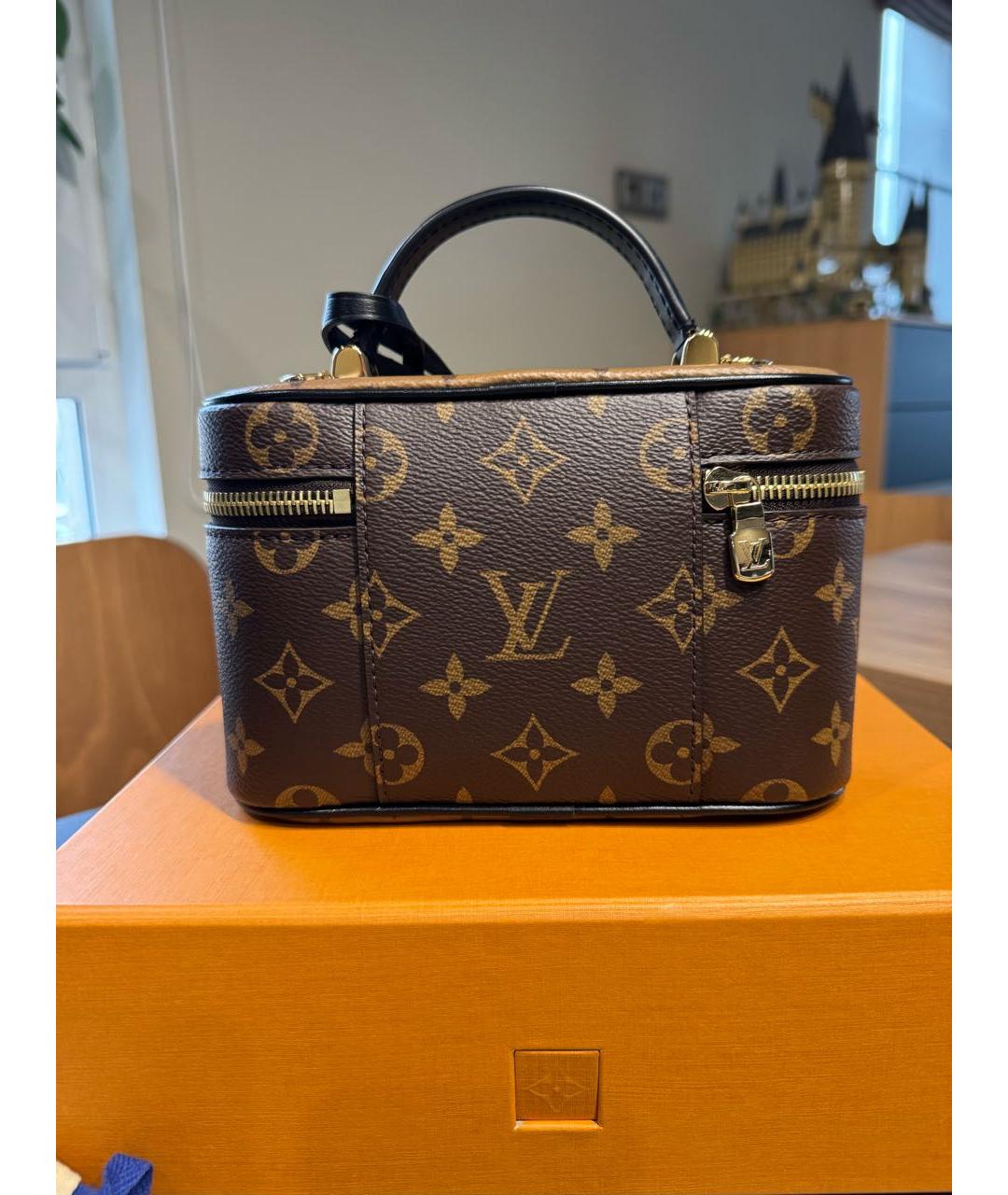 LOUIS VUITTON Коричневая сумка через плечо из канвы, фото 2