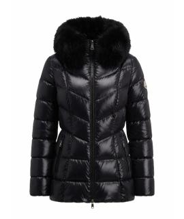 MONCLER Пуховик