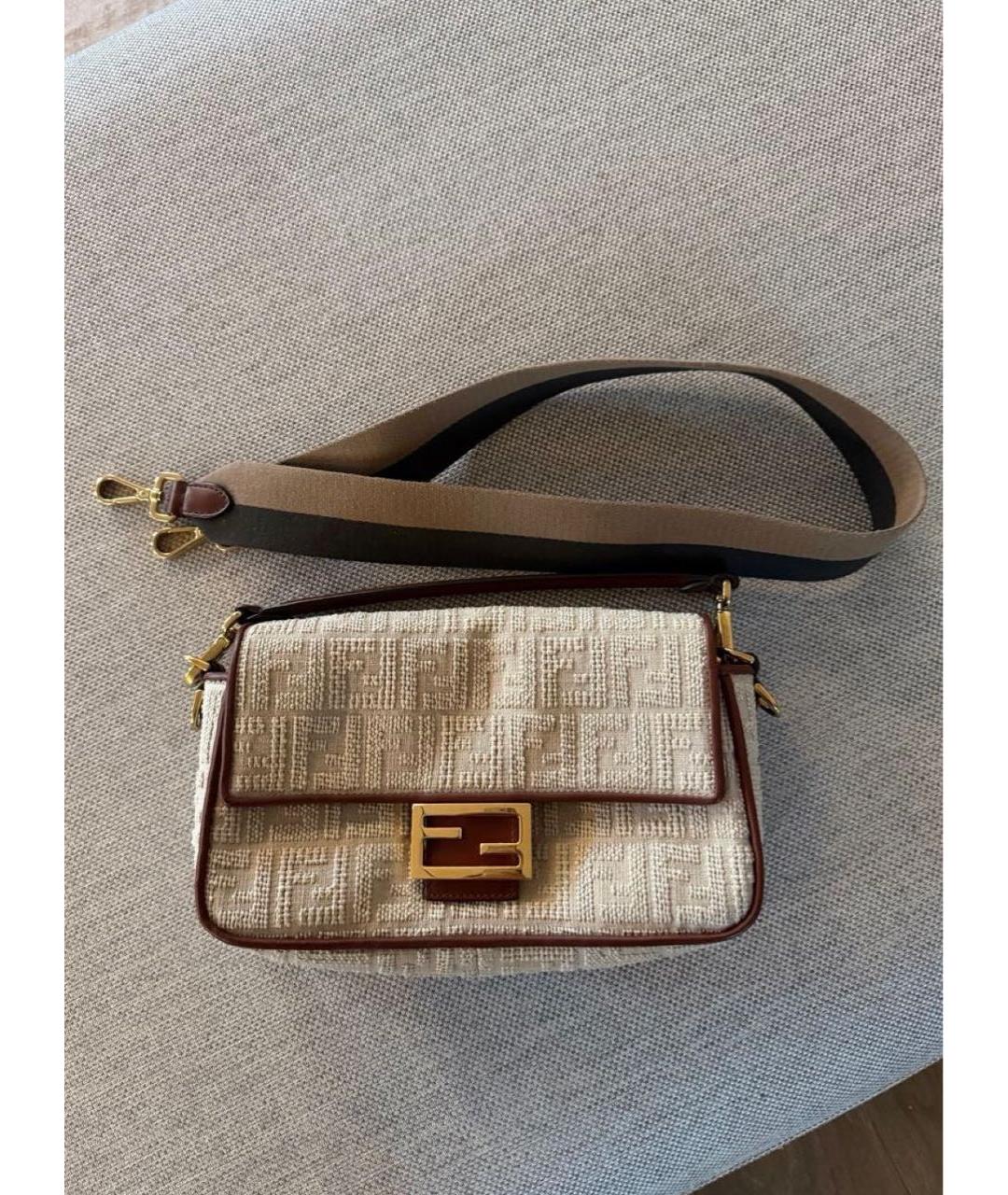 FENDI Бежевая тканевая сумка через плечо, фото 5