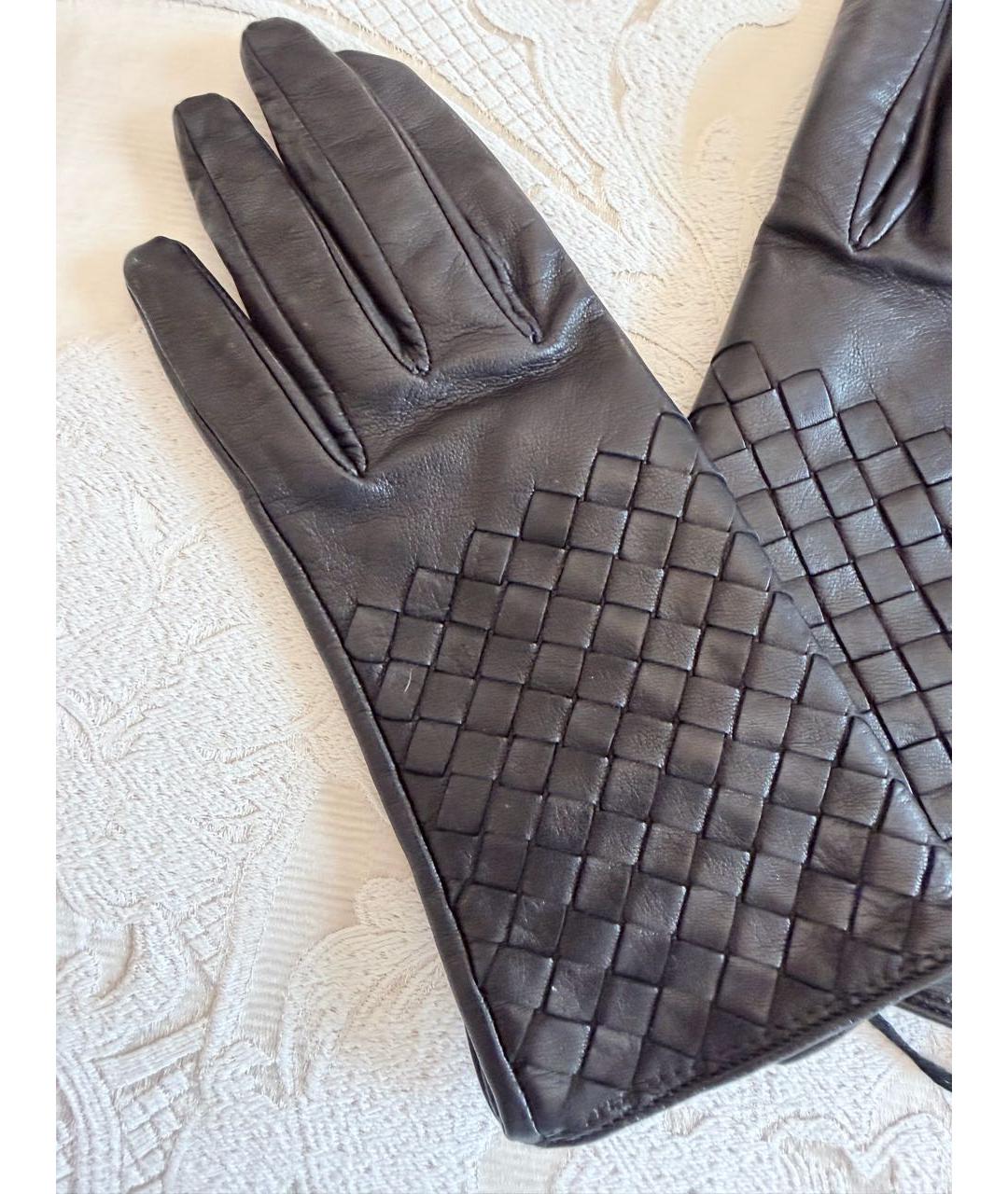 BOTTEGA VENETA Черные кожаные перчатки, фото 3
