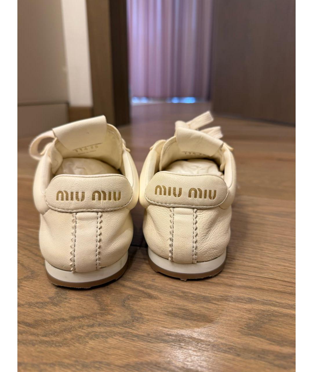 MIU MIU Бежевые кожаные кеды, фото 4
