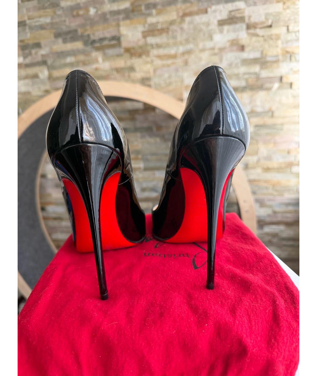 CHRISTIAN LOUBOUTIN Черные туфли из лакированной кожи, фото 3