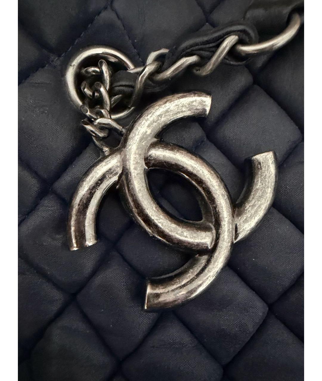 CHANEL Темно-синяя кожаная сумка тоут, фото 7