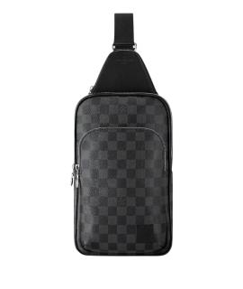 LOUIS VUITTON Сумка на плечо