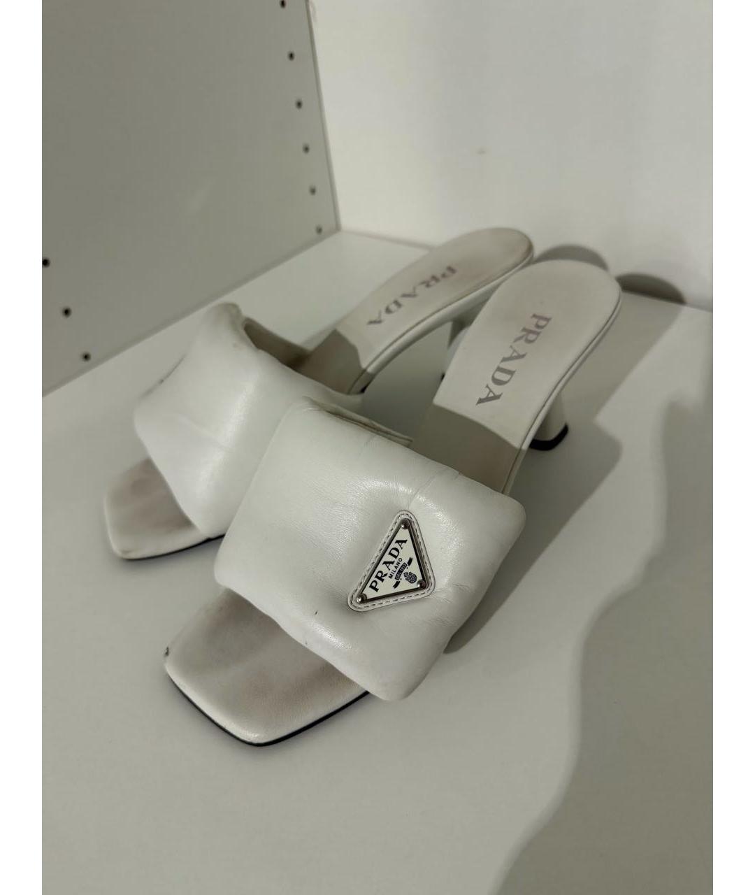 PRADA Белые кожаные мюли, фото 2