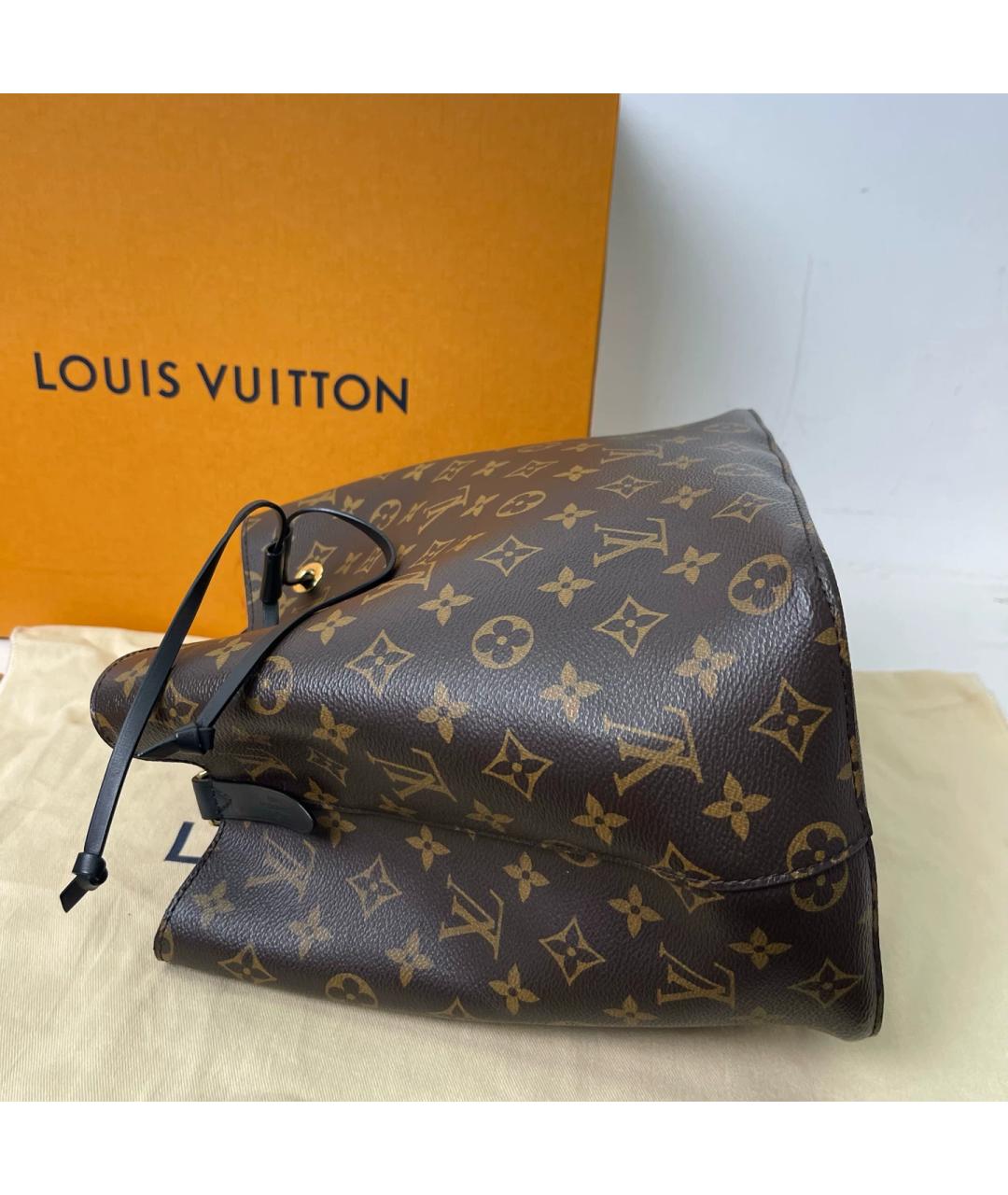 LOUIS VUITTON Черная кожаная сумка через плечо, фото 5