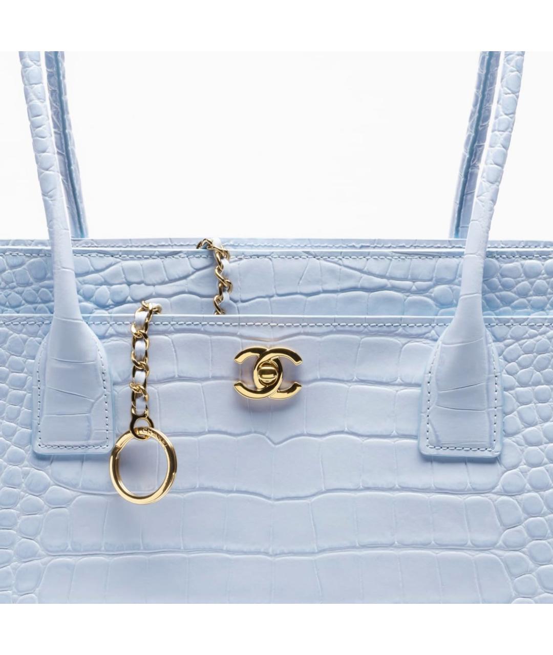 CHANEL Голубая кожаная сумка тоут, фото 4