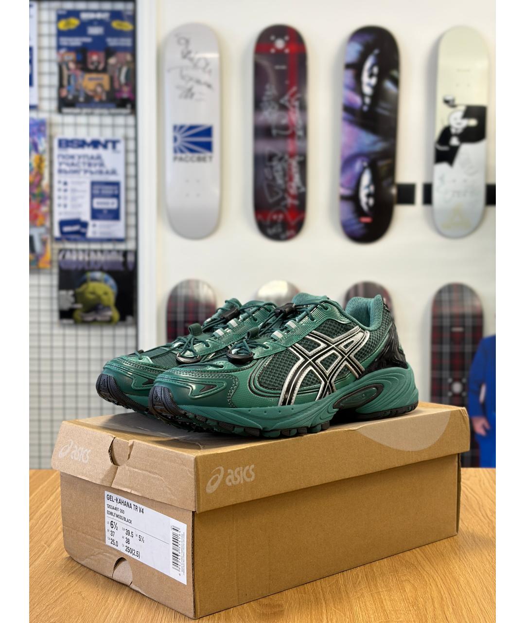 ASICS Зеленые синтетические кроссовки, фото 4
