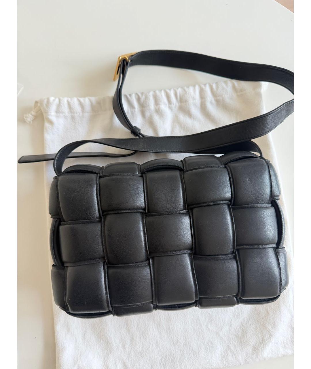 BOTTEGA VENETA Черная кожаная сумка через плечо, фото 2