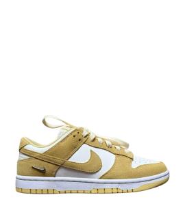 NIKE Кроссовки