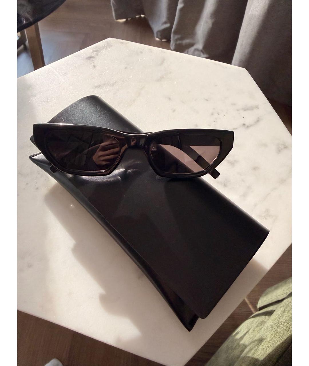 SAINT LAURENT Черные пластиковые солнцезащитные очки, фото 8